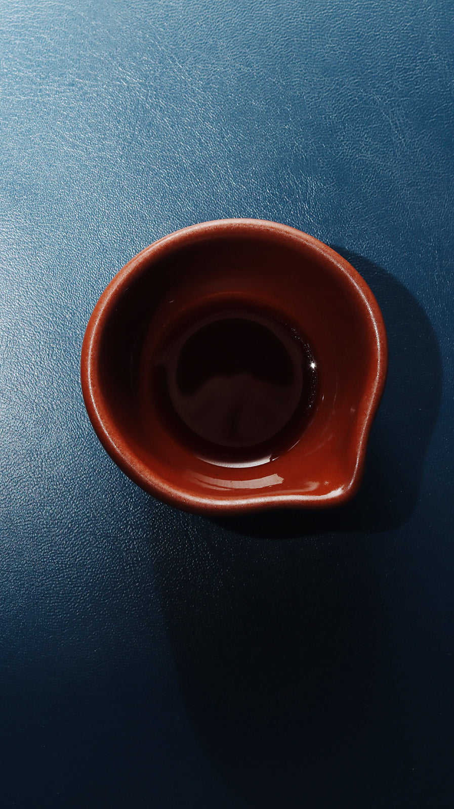 Watashi by Humo 1810 – handmade ceramic piece