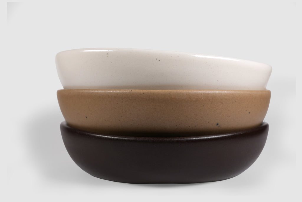 Pasta Triangular Plate by Humo 1810 – pardo stoneware, shallow coupe, soft triangular rim, 8.25 inch