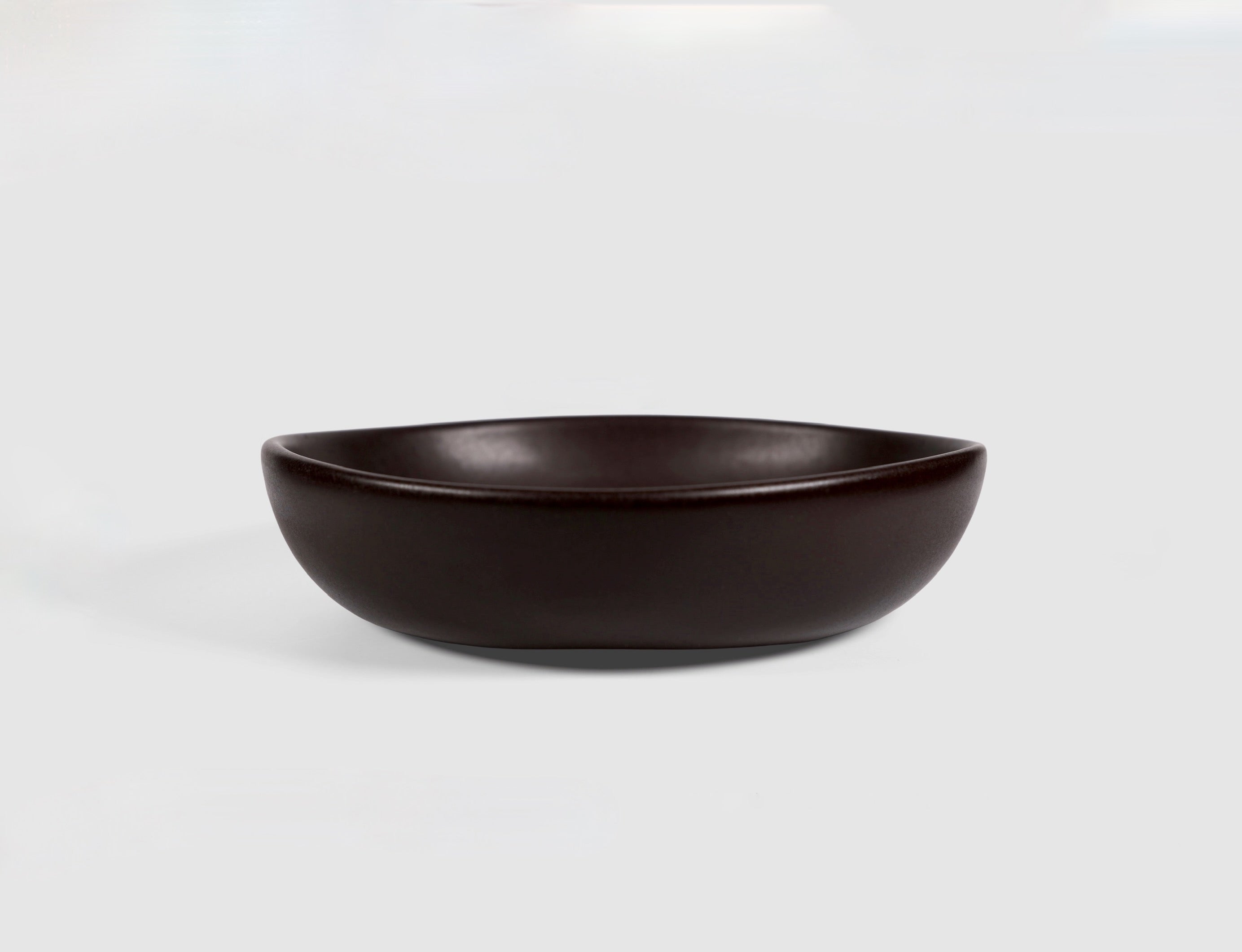 Pasta Triangular Plate by Humo 1810 – pardo stoneware, shallow coupe, soft triangular rim, 8.25 inch
