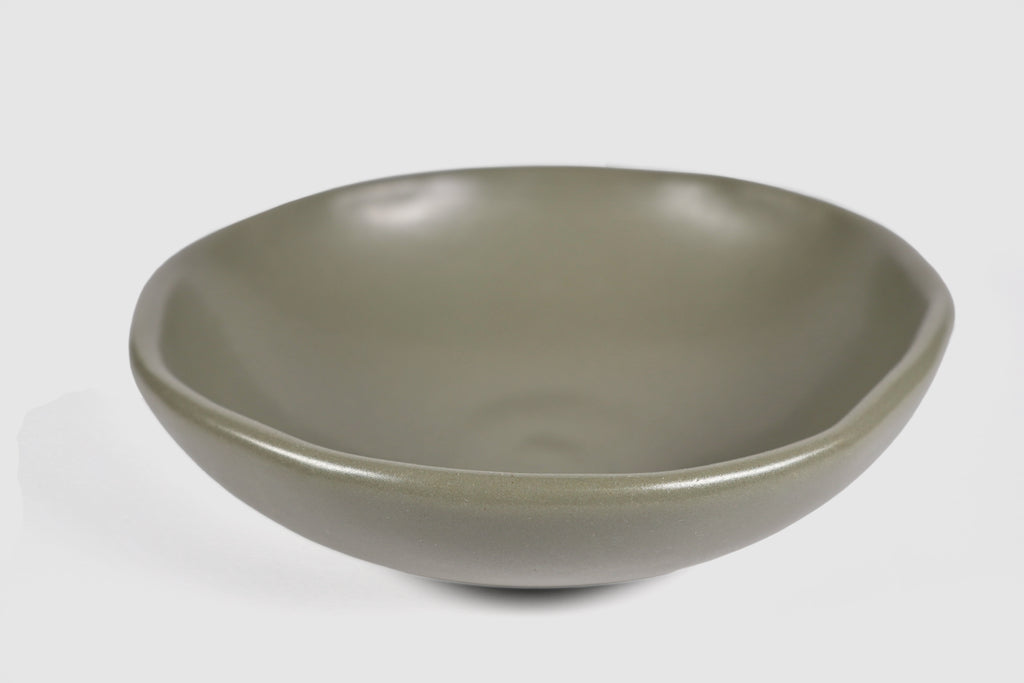 Bowl Safin by Humo 1810 – jade gloss stoneware, flowing undulating rim, wide 7.75 inch