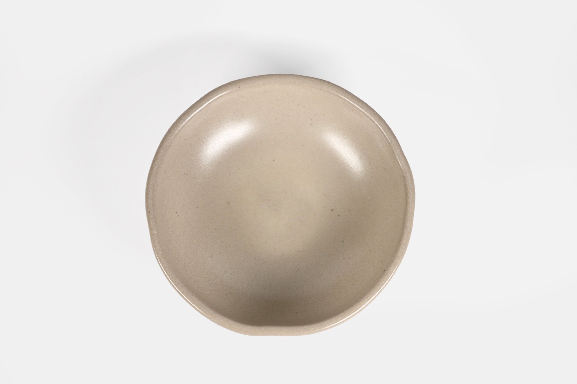 Bowl Safin by Humo 1810 – jade gloss stoneware, flowing undulating rim, wide 7.75 inch