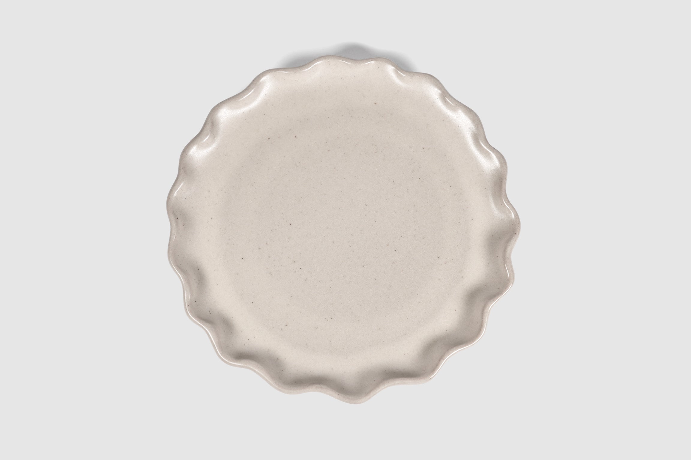 Side Plate Nami by Humo 1810 – chocolate semi-matte stoneware, scalloped wave rim, 8.75 inch