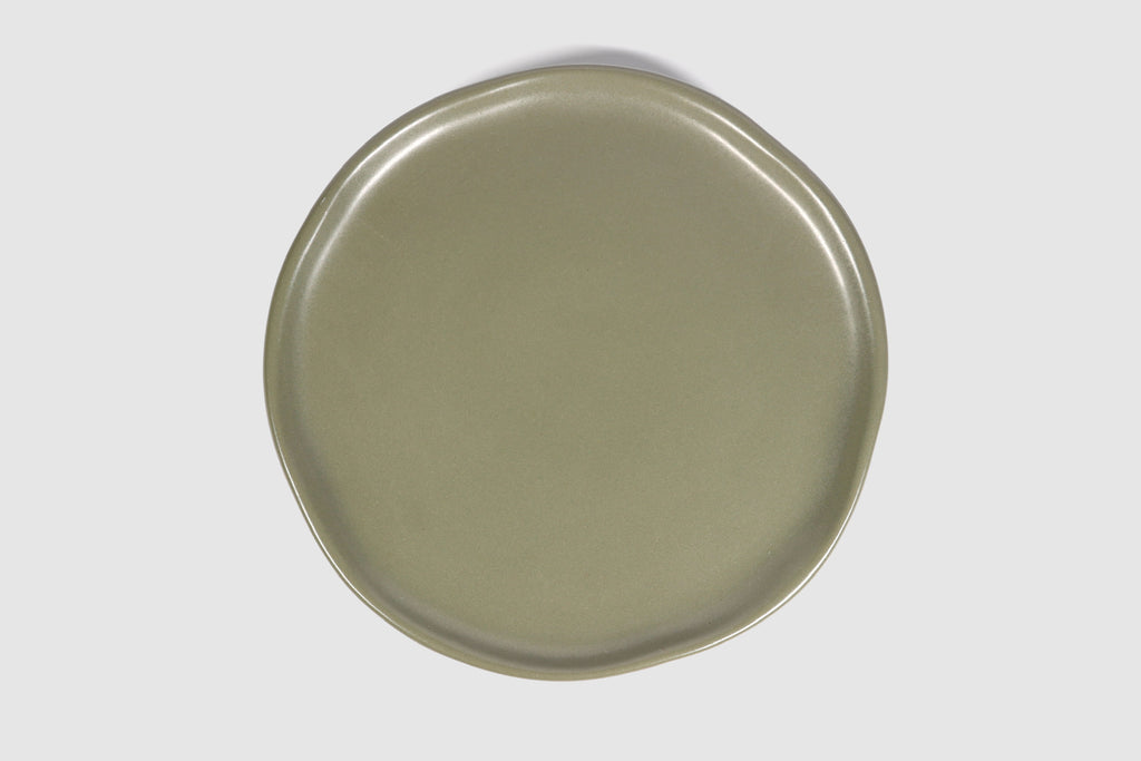 Side Plate Safin by Humo 1810 – taupe stoneware, softly undulating rim, 8.75 inch