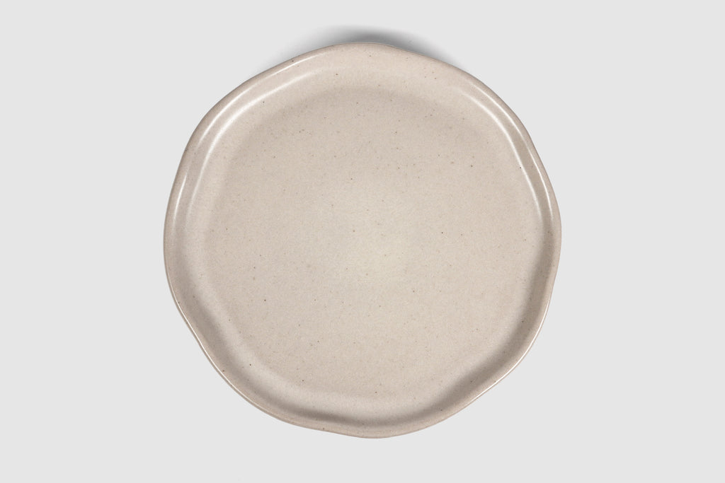 Side Plate Safin by Humo 1810 – taupe stoneware, softly undulating rim, 8.75 inch