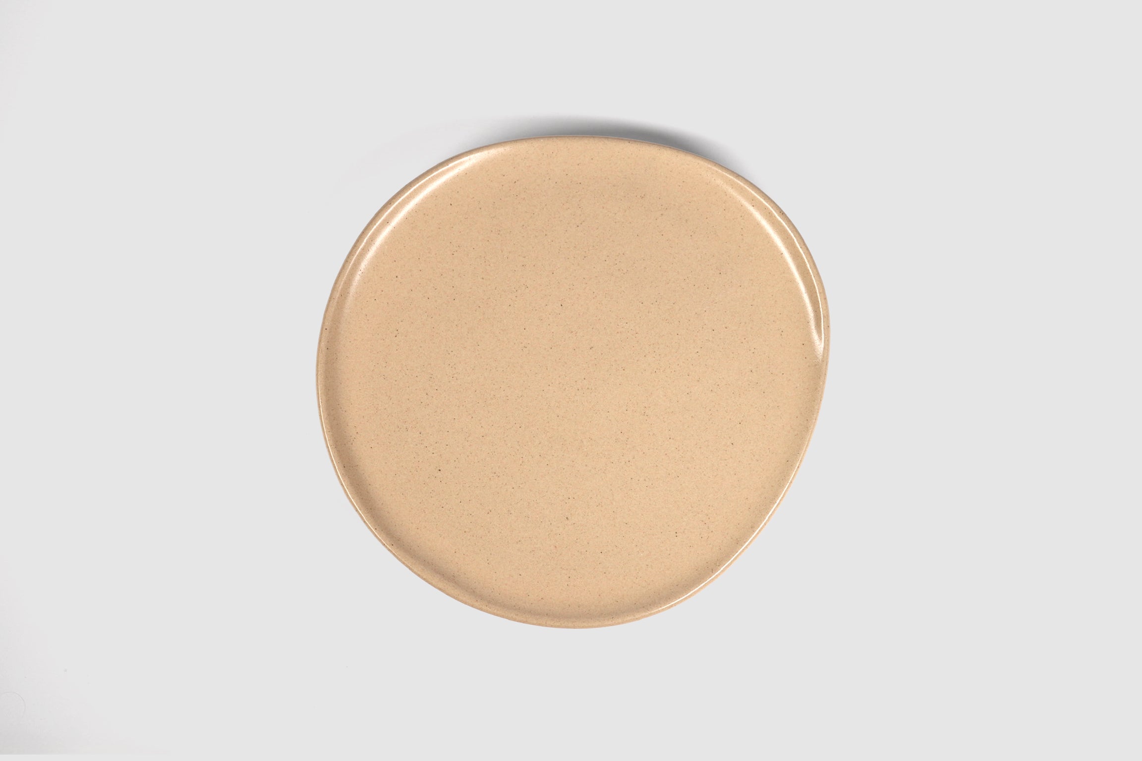 Side Plate Sanka by Humo 1810 – capuchino matte stoneware, soft three-sided edge, 8.25 inch
