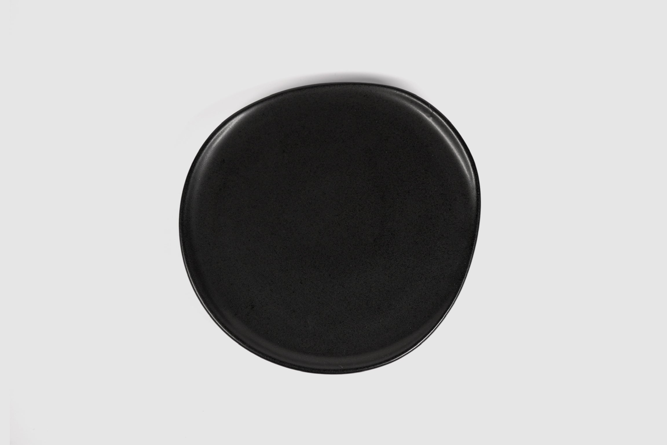 Side Plate Sanka by Humo 1810 – capuchino matte stoneware, soft three-sided edge, 8.25 inch