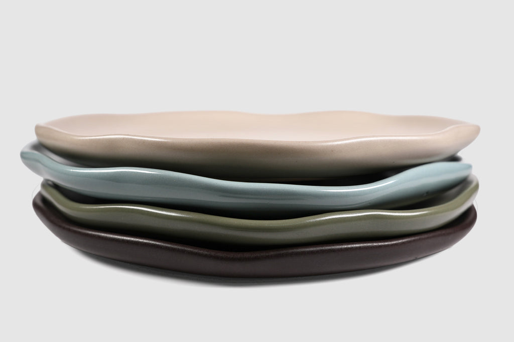 Side Plate Safin by Humo 1810 – taupe stoneware, softly undulating rim, 8.75 inch